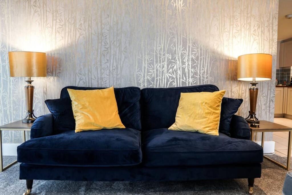 Beautiful 3 Bedroom Apartment By The Sea New Quay Extérieur photo